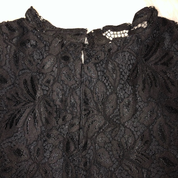 H&M Women’s Lace Top - Picture 3 of 4